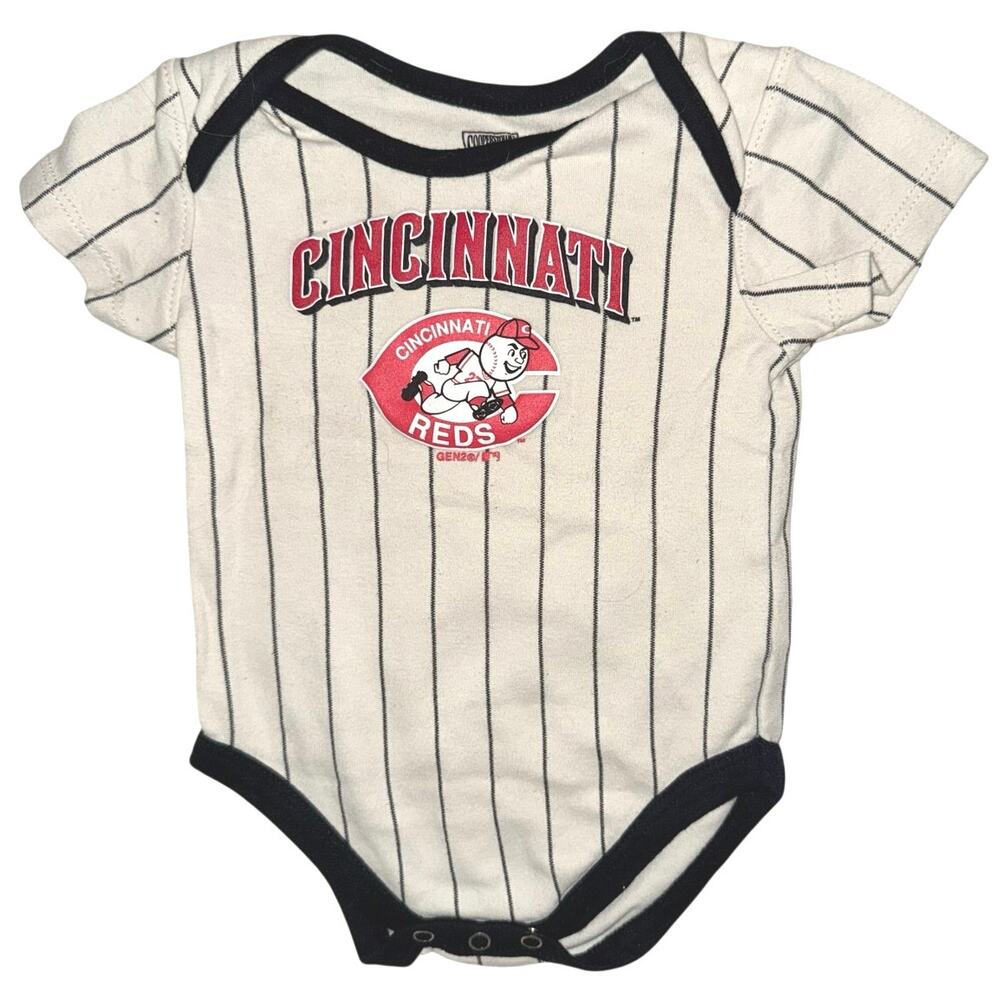 MLB Cincinnati Reds One Piece Outfit Size 12 months bodysuit onesie cooperstown